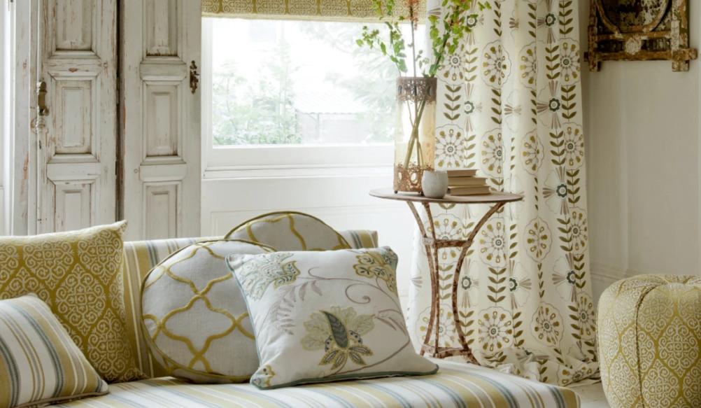 Materiały na Zasłony, Obrusy i Poduszki