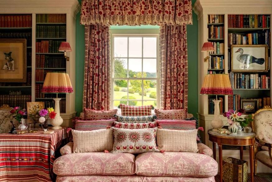 Materiały na Zasłony, Obrusy i Poduszki