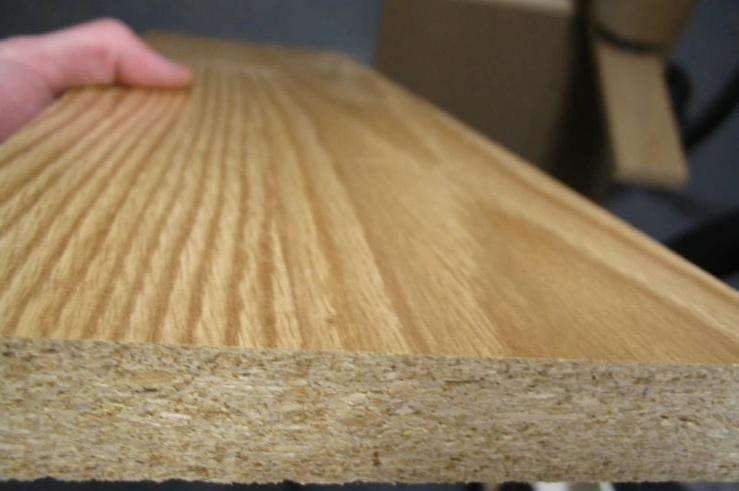 Różnice Między MDF, Płytą Laminowaną a Litym Drewnem