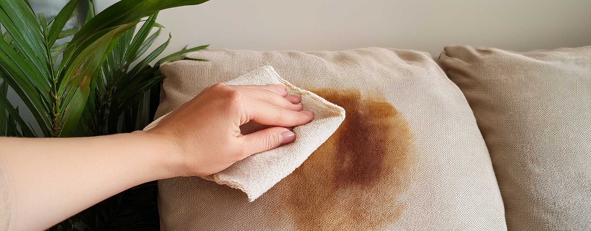 Tkaniny plamoodporne / zmywalne. Czy faktycznie ?