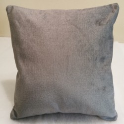 Poduszka dekoracyjna 40 x 40 cm w tkaninie monolith 85