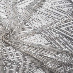 Cekiny w trójkaty srebrne