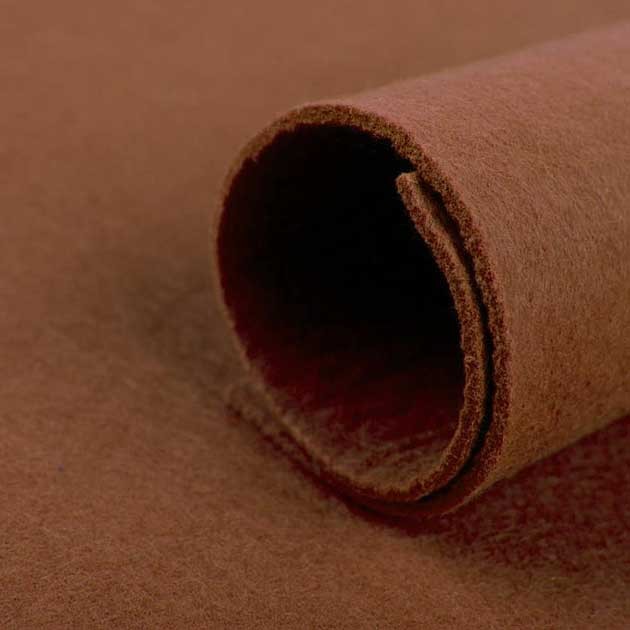 Filc gruby karmelowy grubość około 3 mm