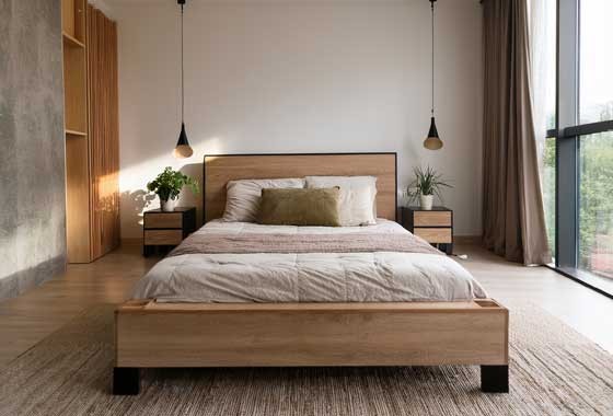 Łóżko na Wymiar do Sypialni – Czy Warto? Zalety i Wady